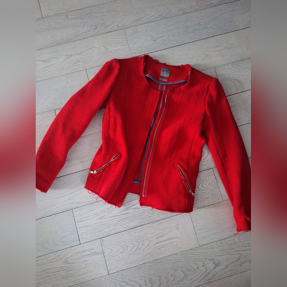The GAP red jacket